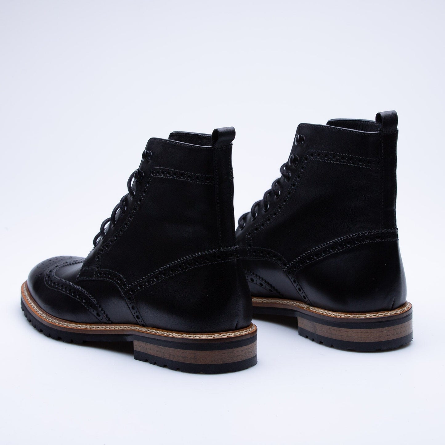 Black Stanly Classic Boots - OUTFITLIFT
