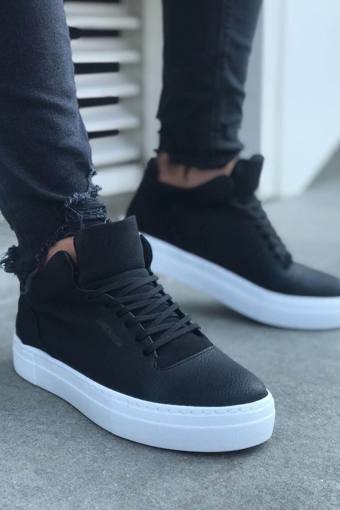 
                  
                    CH004 - CBT Hıde Erkek Ayakkabı SIYAH
                  
                