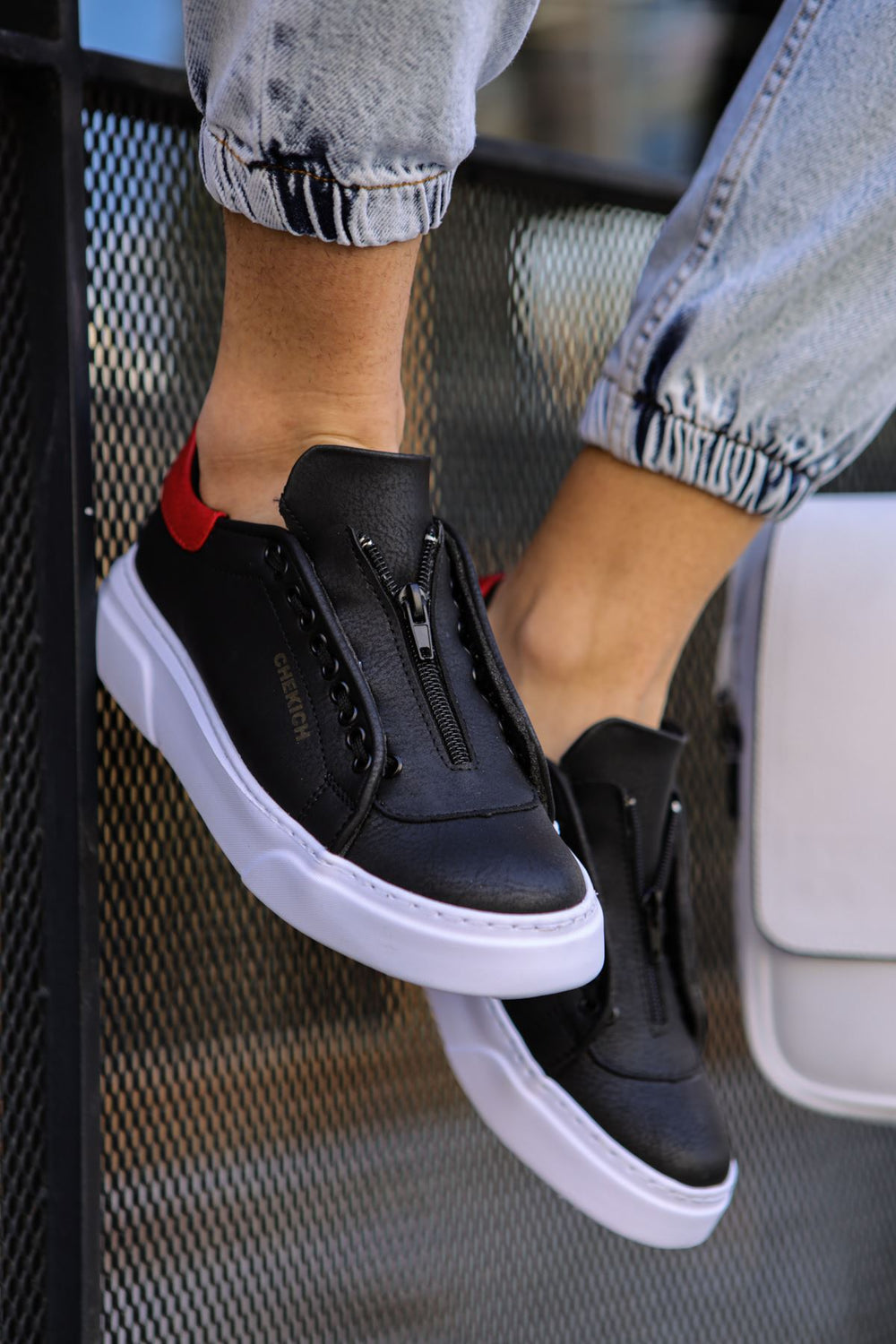 CH092 GBT Zip Style Erkek Ayakkabı SIYAH/KIRMIZI