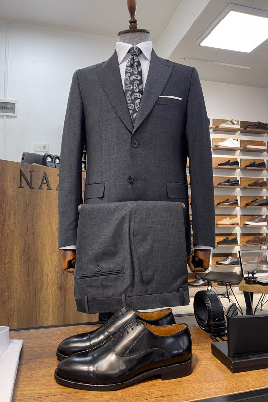 
                  
                    Slim Fit Mono Collar %44 Superior Silk Wool Anthracite Suit
                  
                