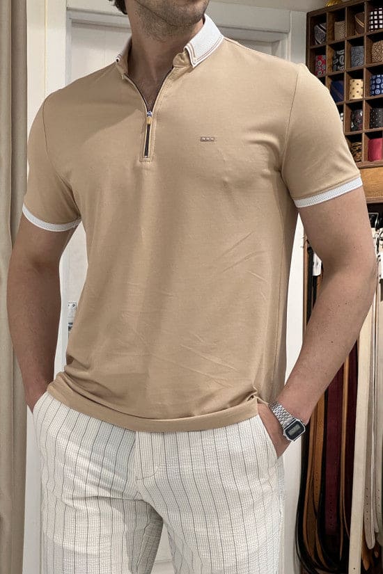 Slim Fit Knitwear Collar Zippered Short Sleeve Cotton Beige T-Shirt