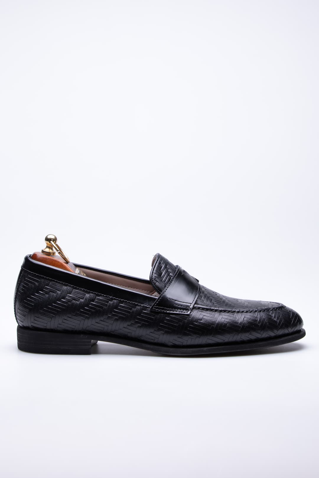 
                  
                    Black Dean'25
                  
                