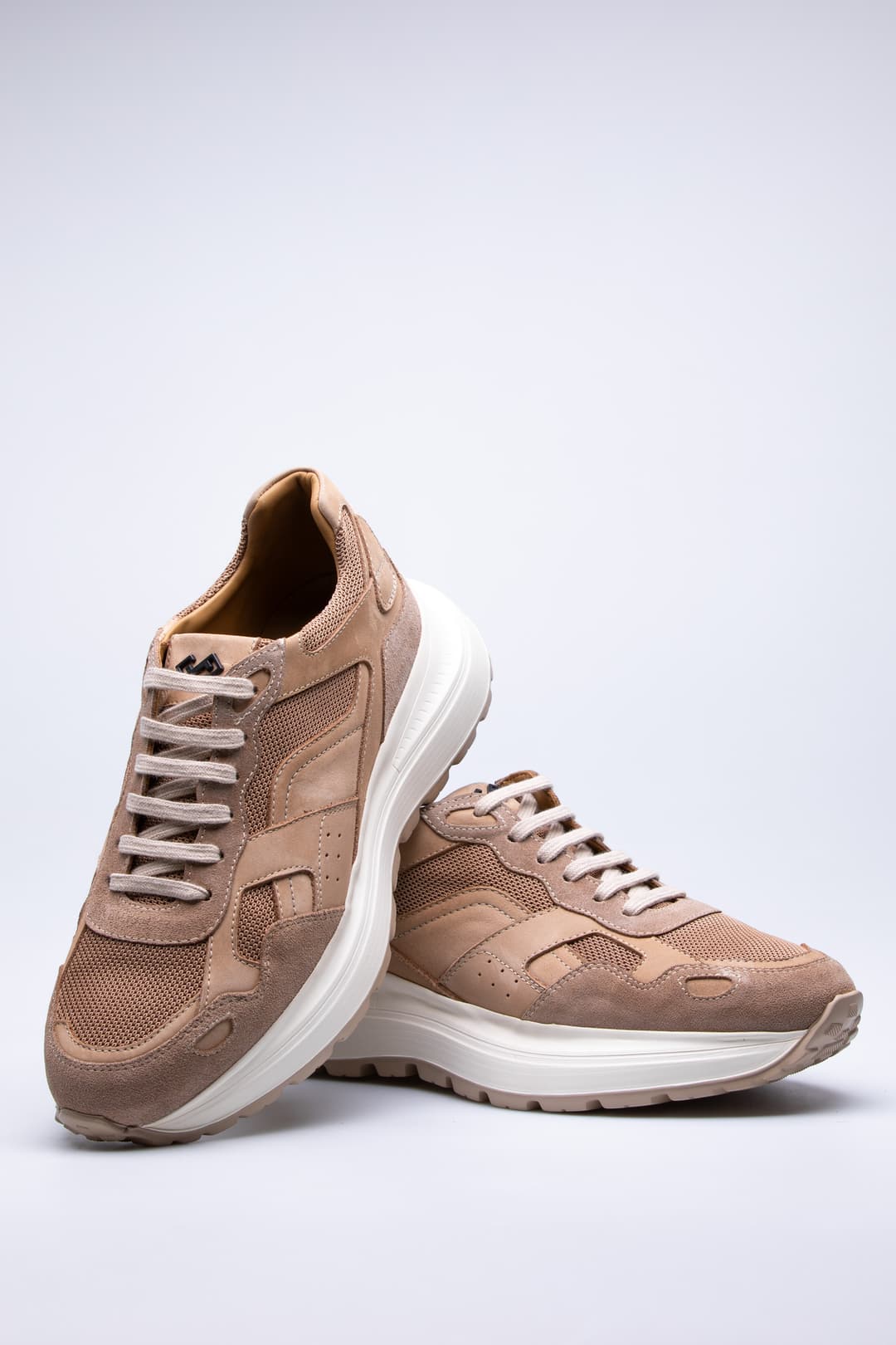 
                  
                    Beige Swiss
                  
                
