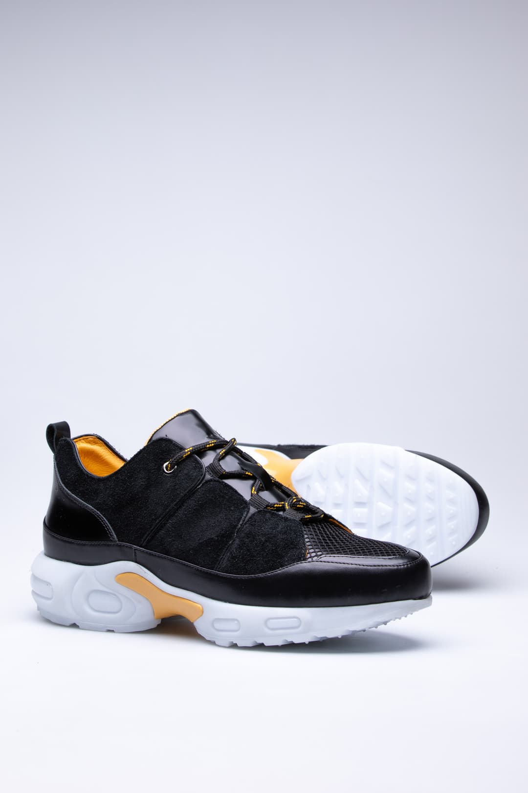 
                  
                    Black Cory'25
                  
                
