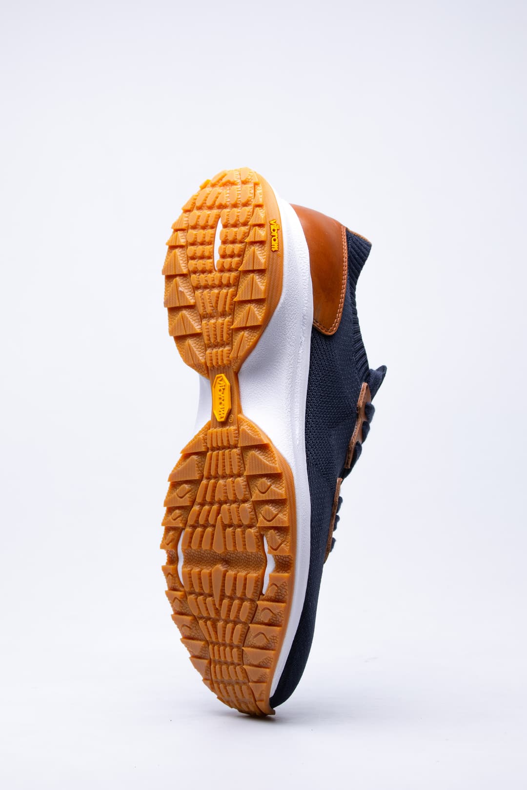 
                  
                    Navy Nerio
                  
                