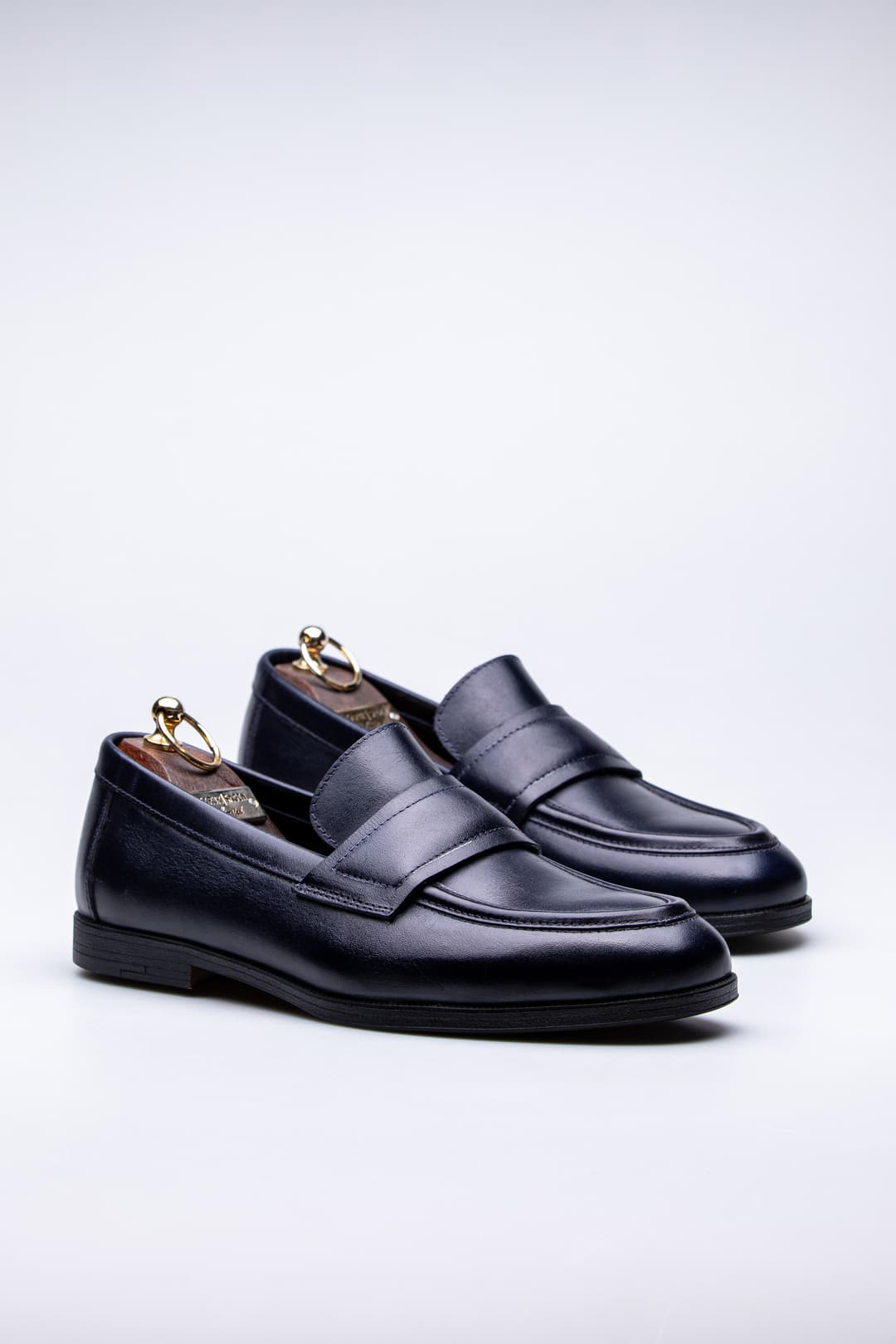 
                  
                    Navy Laven
                  
                