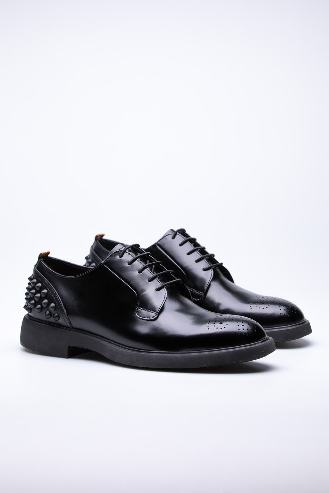 
                  
                    Black Spike
                  
                