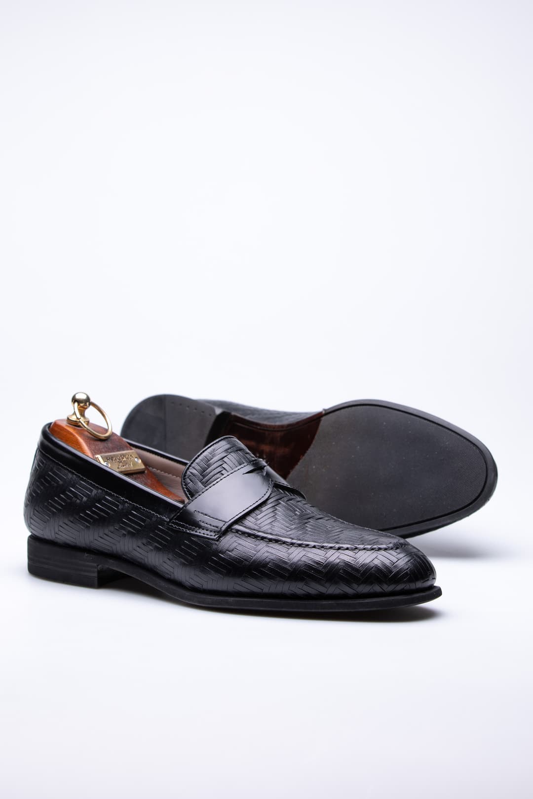 
                  
                    Black Dean'25
                  
                