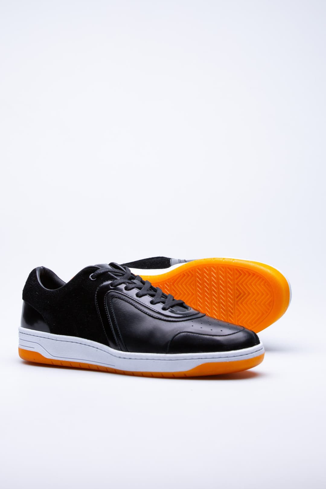 
                  
                    Black Mital
                  
                