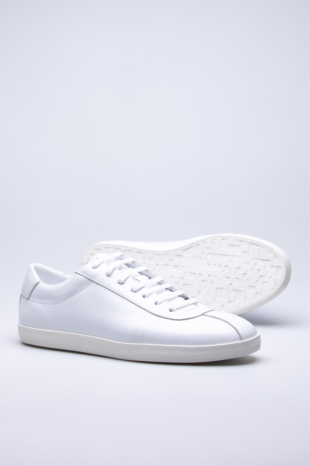 
                  
                    White Icon
                  
                