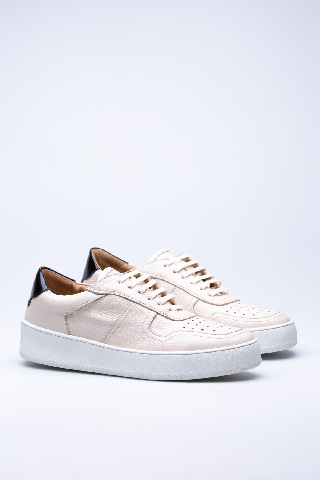 
                  
                    Beige Faty
                  
                