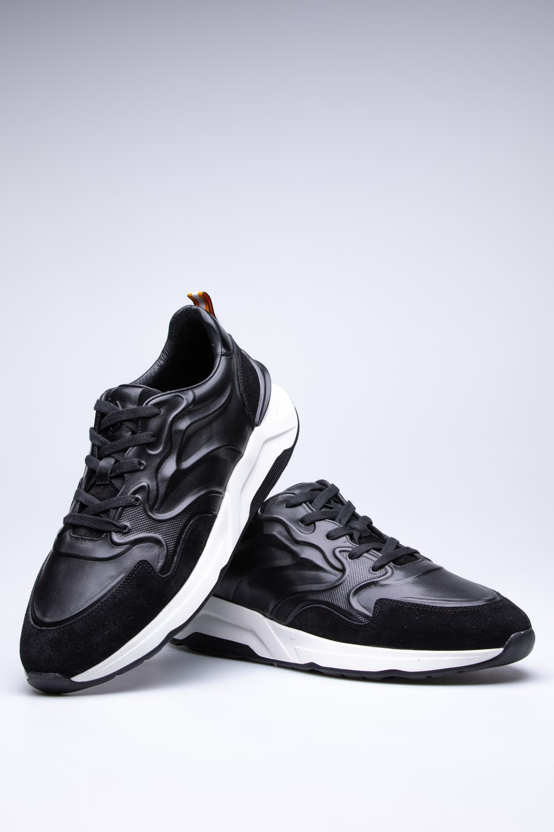 
                  
                    Black Vipel
                  
                