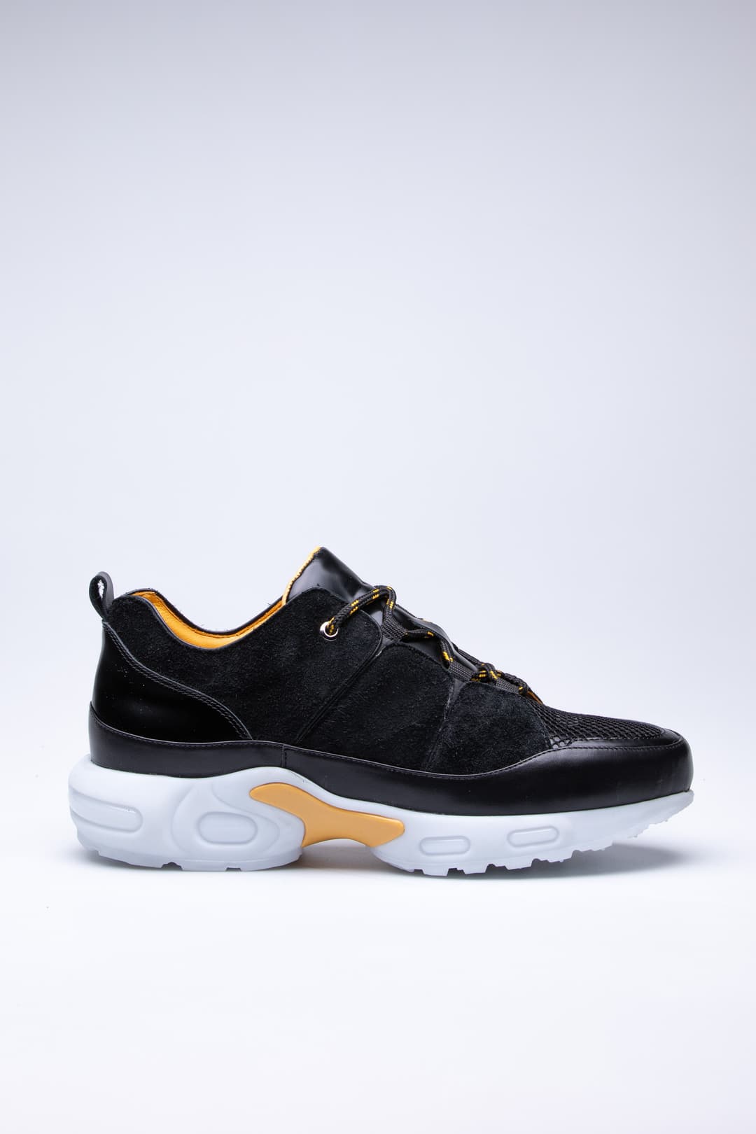 
                  
                    Black Cory'25
                  
                