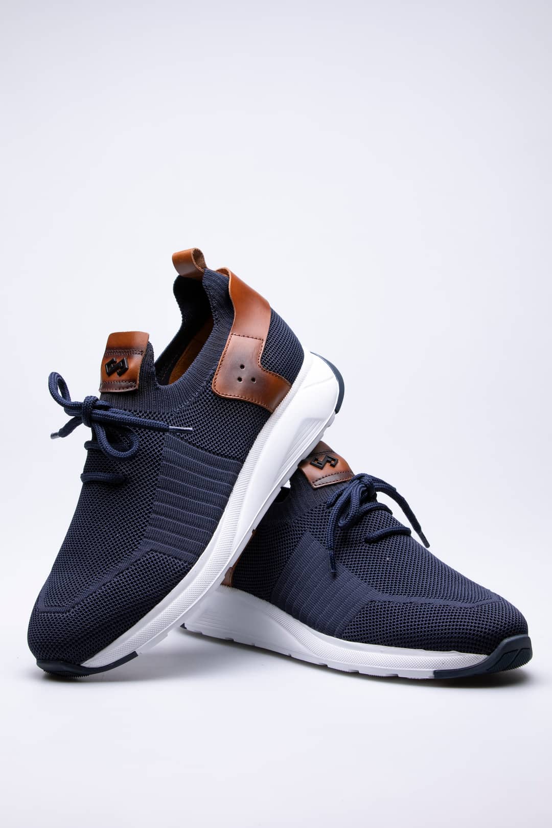 
                  
                    Navy Pavola
                  
                
