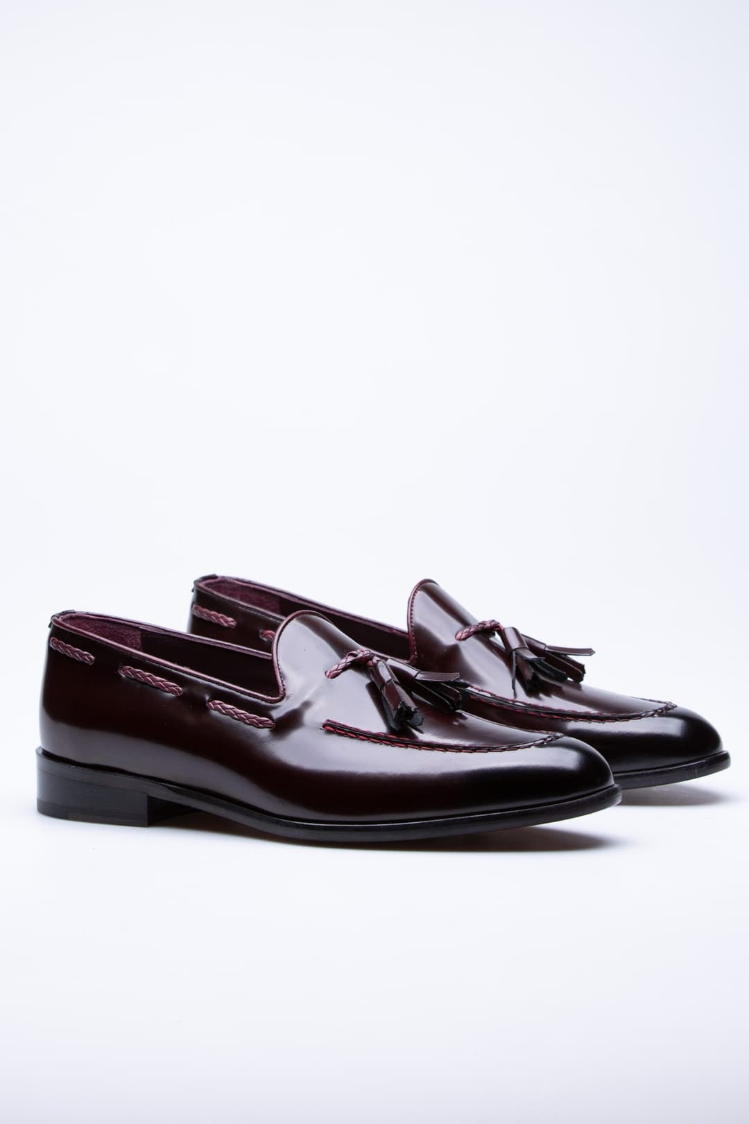 
                  
                    Bold Brown Nash
                  
                