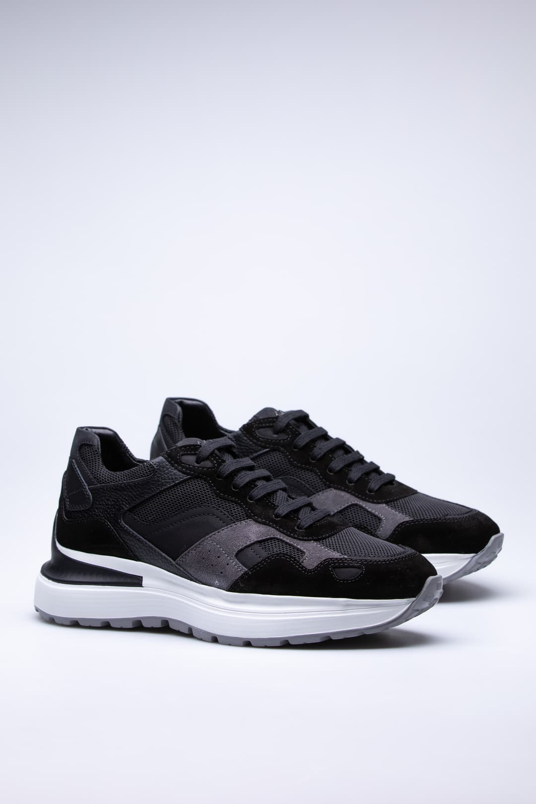 
                  
                    Black Swiss
                  
                