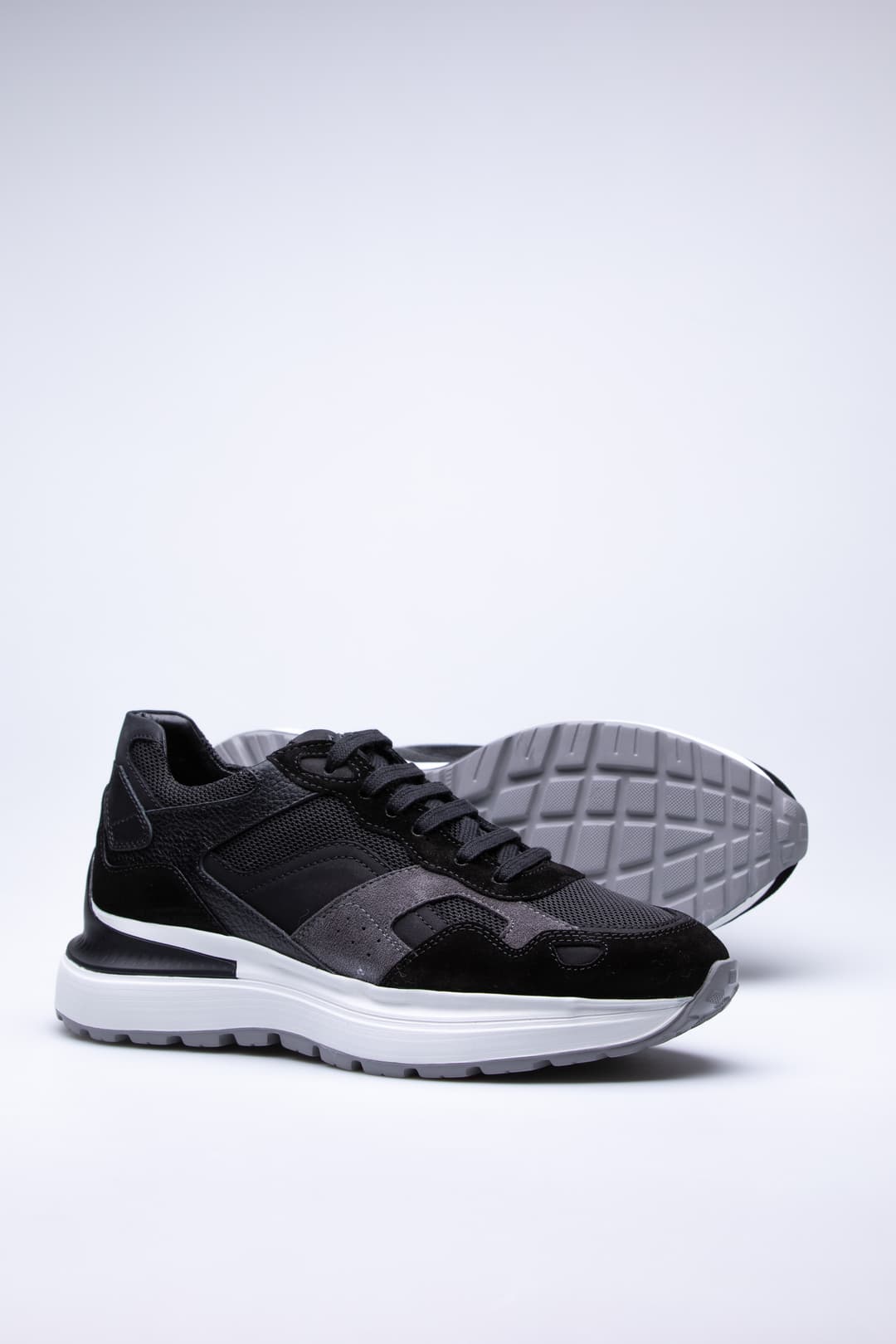 
                  
                    Black Swiss
                  
                