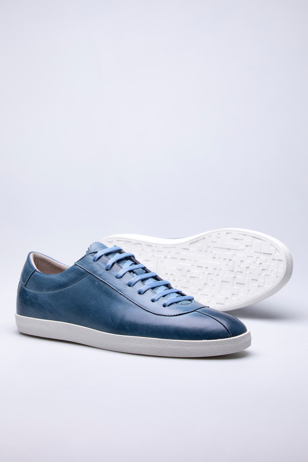 
                  
                    Blue Icon
                  
                