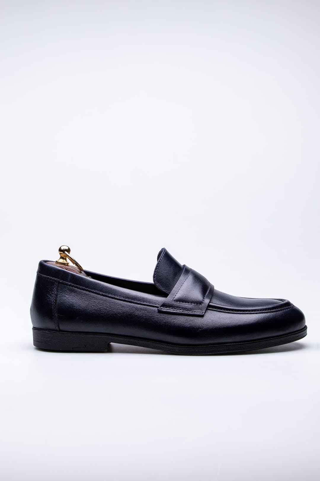 
                  
                    Navy Laven
                  
                