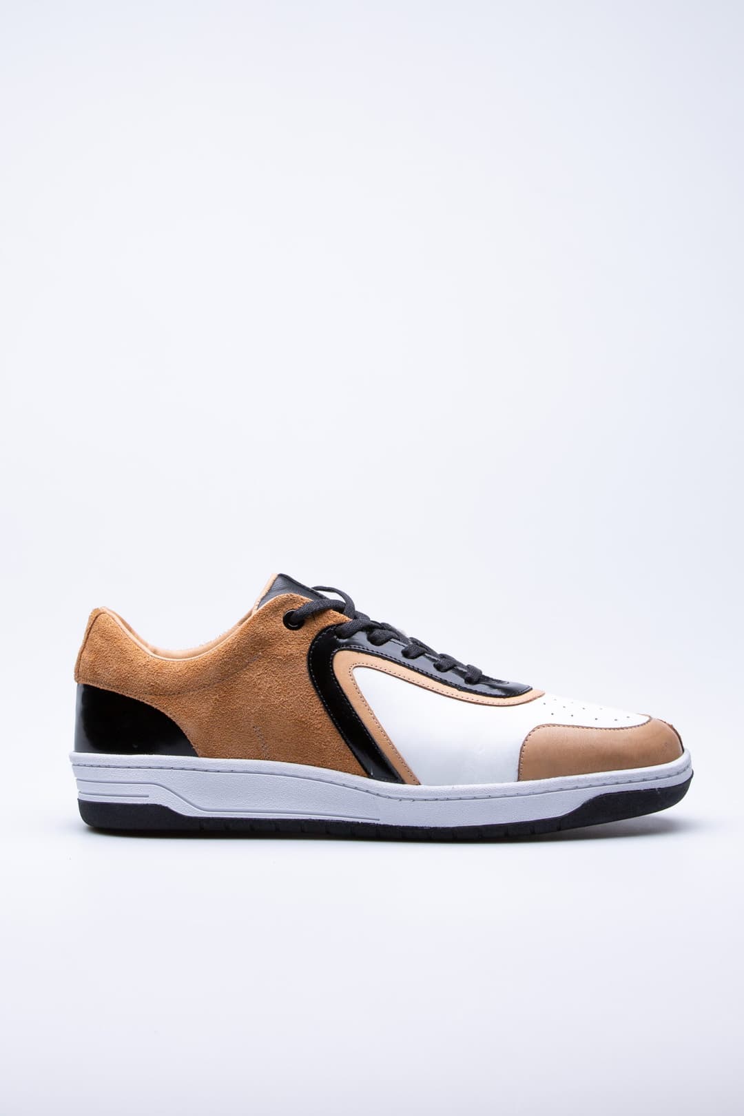 
                  
                    Beige Mital
                  
                