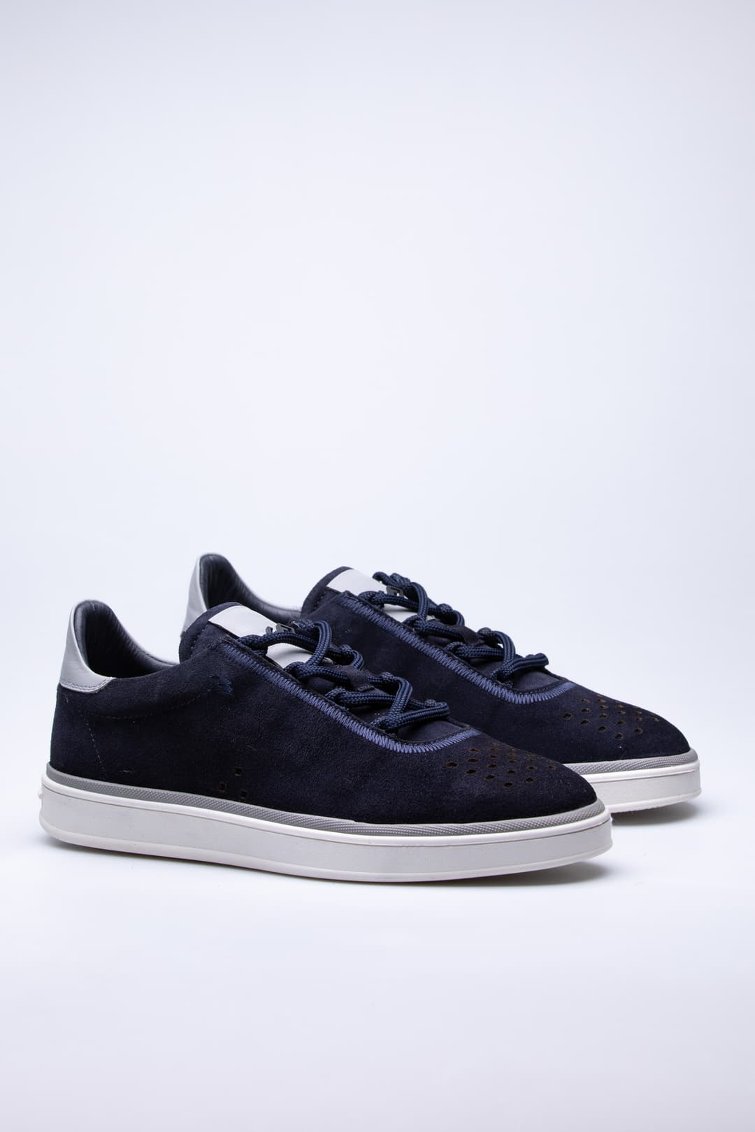 
                  
                    Navy Porto
                  
                