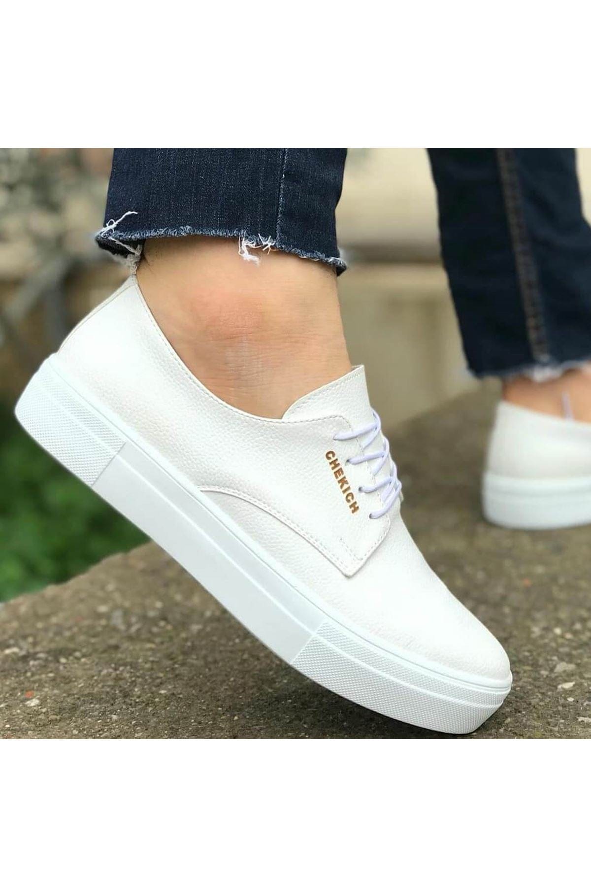 
                  
                    Men's Lace-up White Shoes ch005 - OUTFITLIFT
                  
                