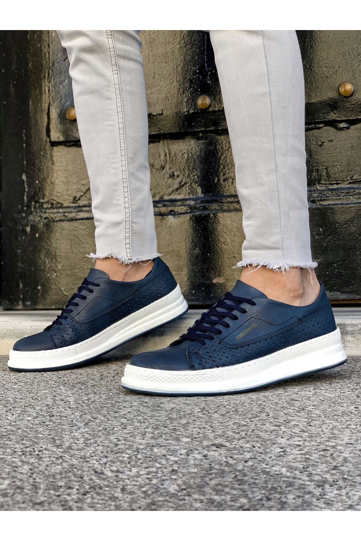 
                  
                    Men's Lace-up Navy Blue Shoes ch043 - OUTFITLIFT
                  
                