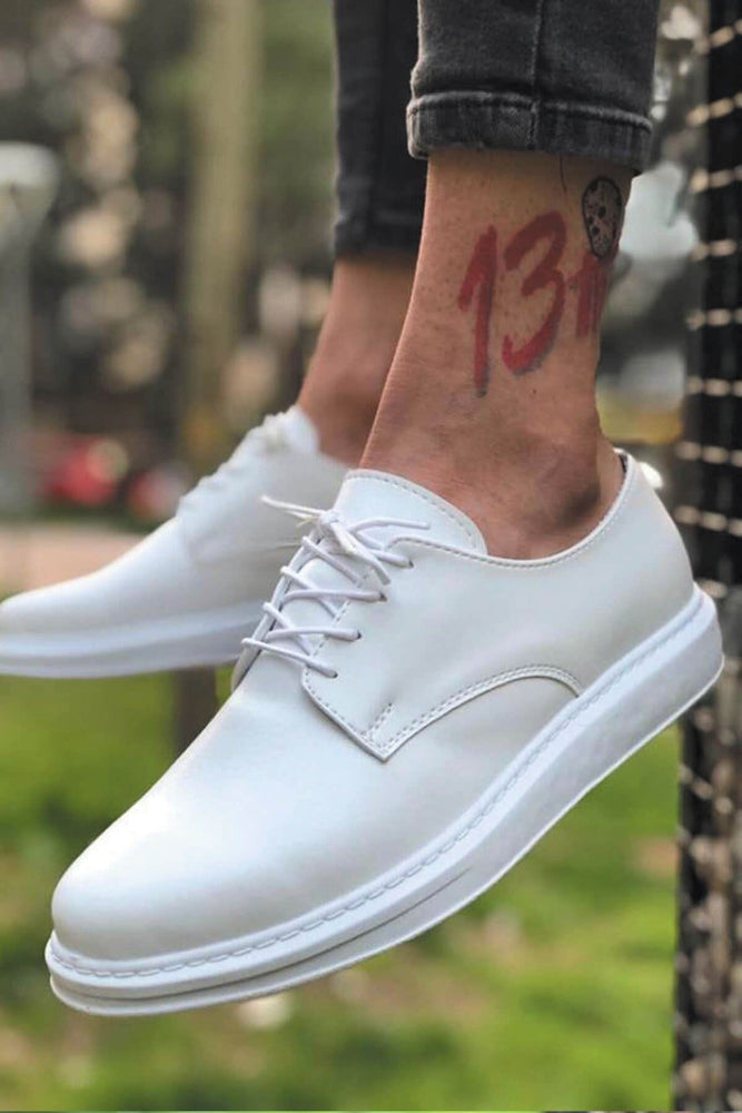 
                  
                    Men's Lace-up White Shoes ch003 - OUTFITLIFT
                  
                