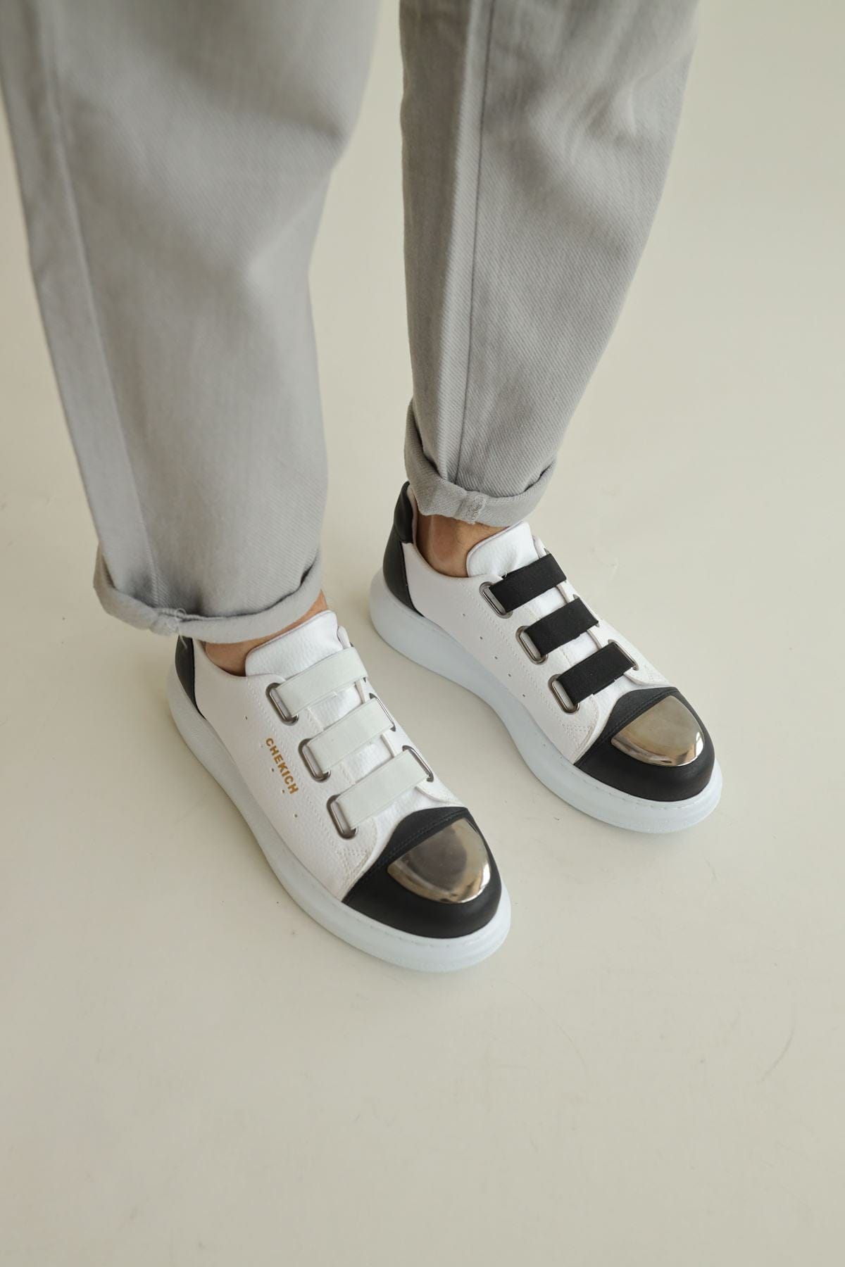 
                  
                    Chekich Men's White Black Casual Shoes ch251 - OUTFITLIFT
                  
                