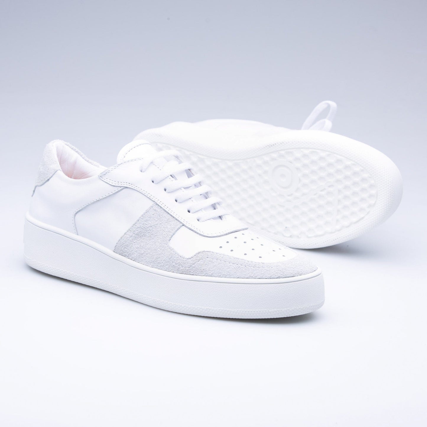 
                  
                    White Faty Casual Shoes
                  
                