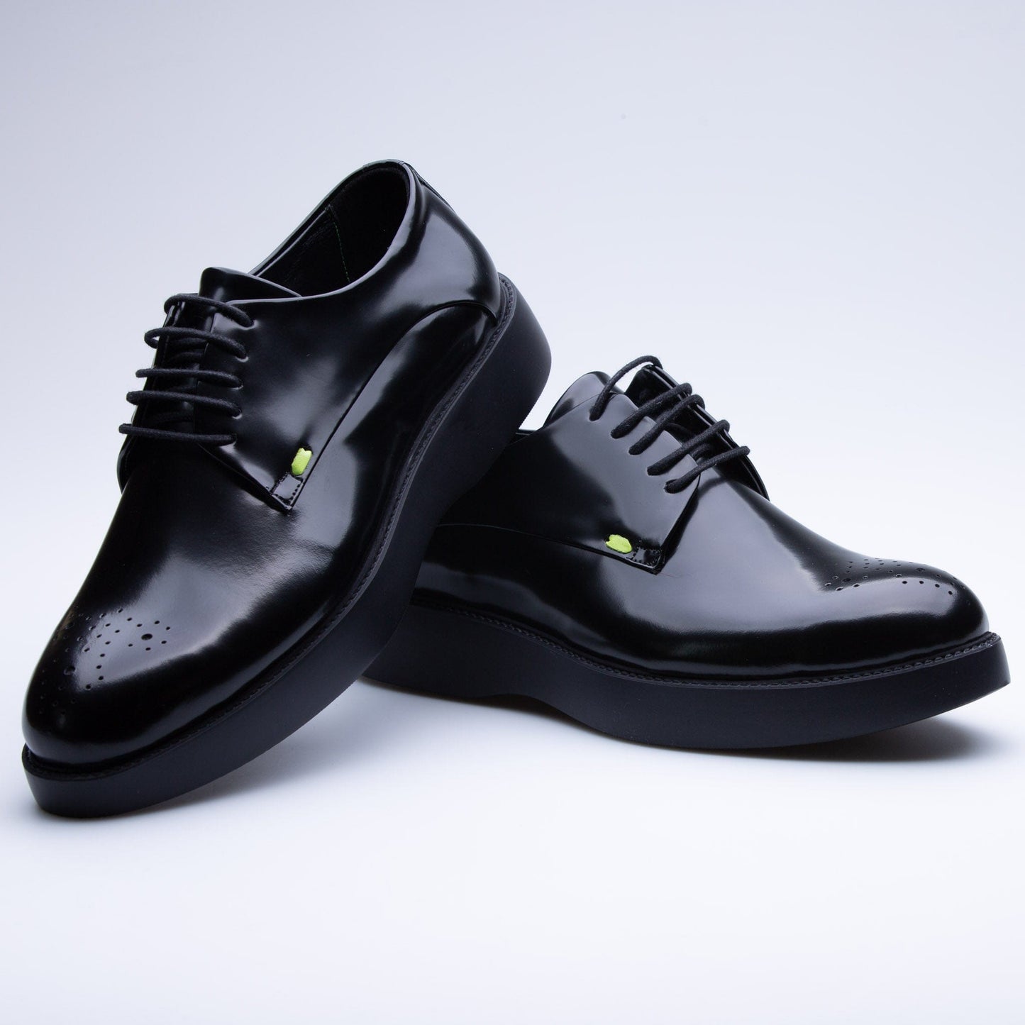
                  
                    Black Romeo Classic Shoes
                  
                