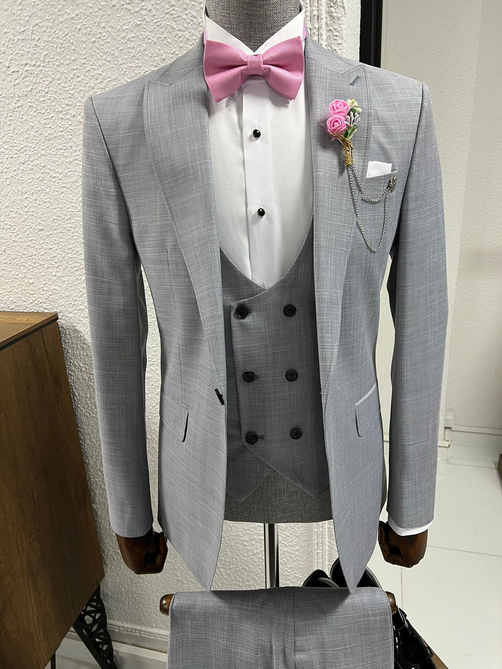 Slim-fit Pointed Collar Gray Tuxedo Vest Suit