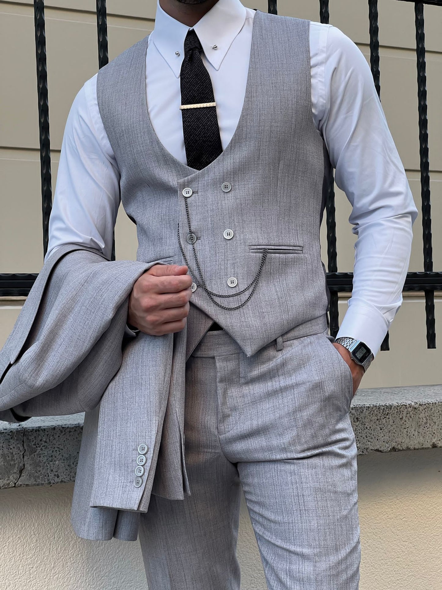 
                  
                    Slim Fit Self Patterned Pointed Collar Indigo Vest Suit
                  
                