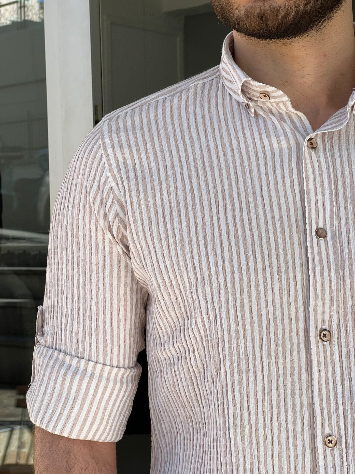 
                  
                    Slim Fit Foldable Sleeve Seersucker Beige Shirt - OUTFITLIFT
                  
                