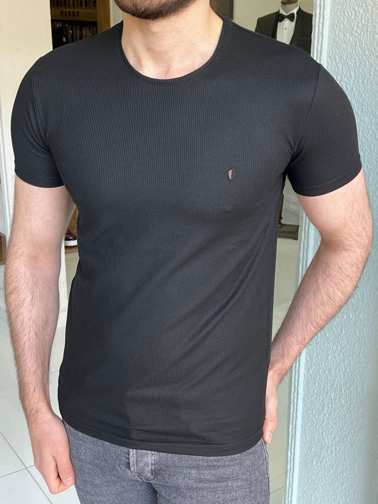 Slim Fit Short Sleeve Black T-shirt - OUTFITLIFT