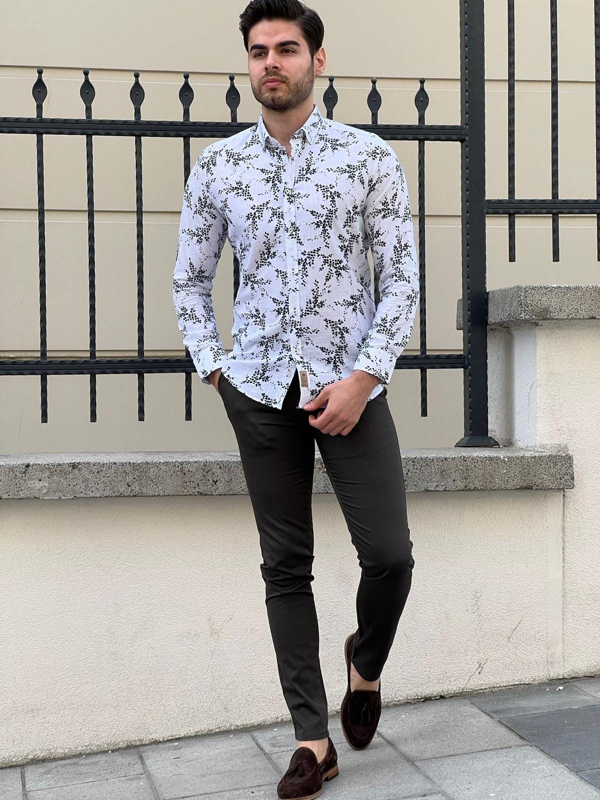 
                  
                    Slim Fit Patterned Cotton White Khaki Shirt - OUTFITLIFT
                  
                