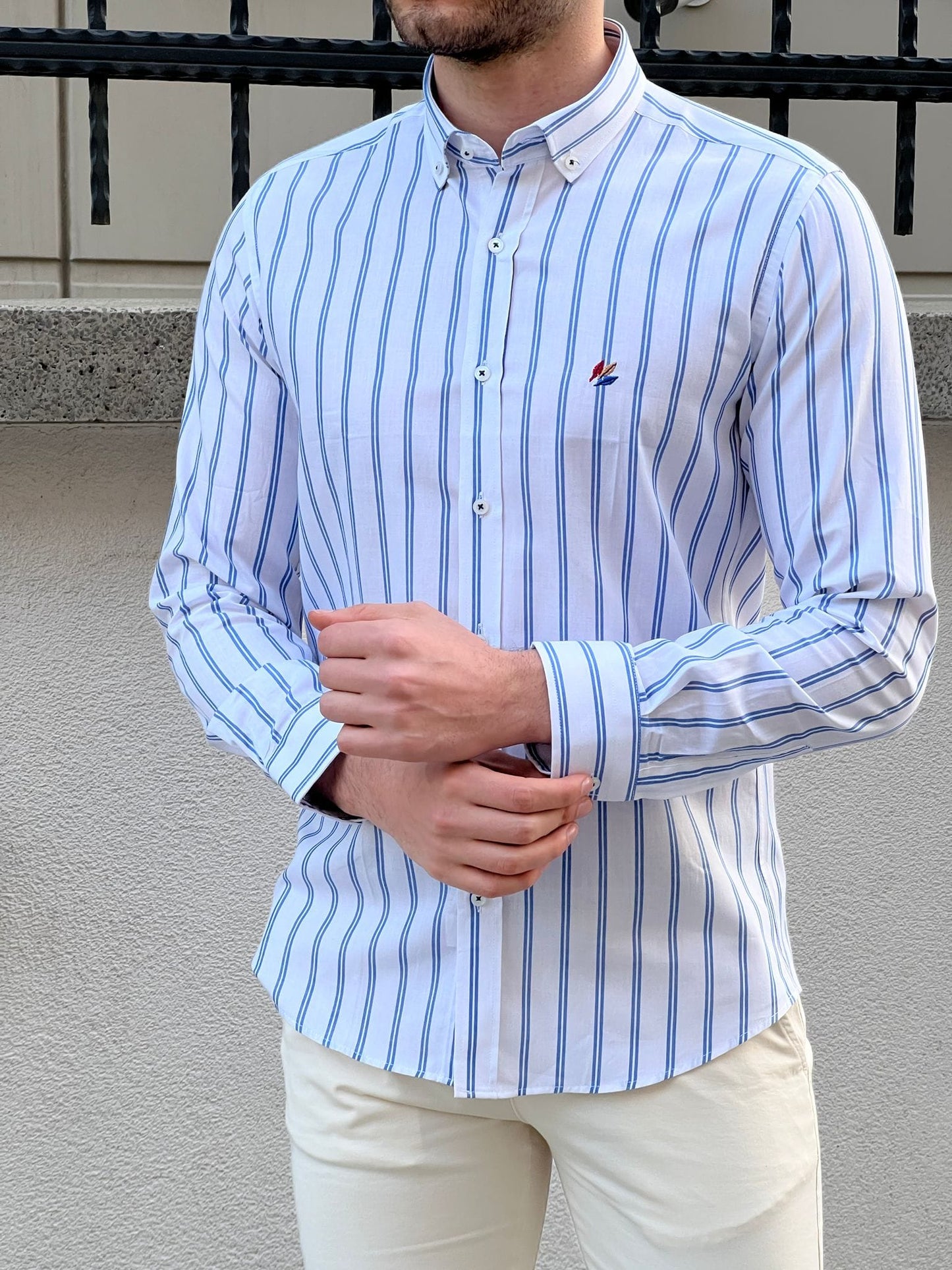 Slim Fit Striped Cotton White & Blue Shirt - OUTFITLIFT