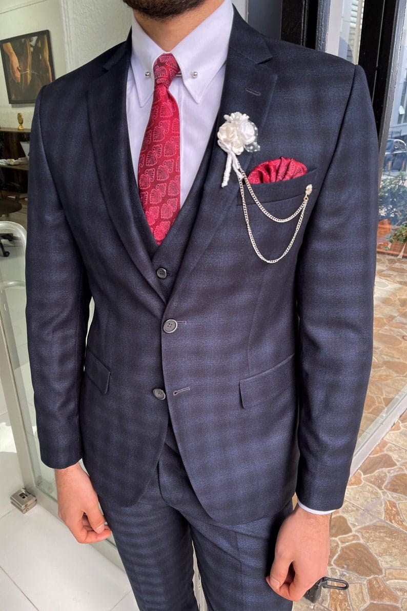 
                  
                    Slim Fit Navy Blue Plaid Wool Wedding Suit Vest
                  
                