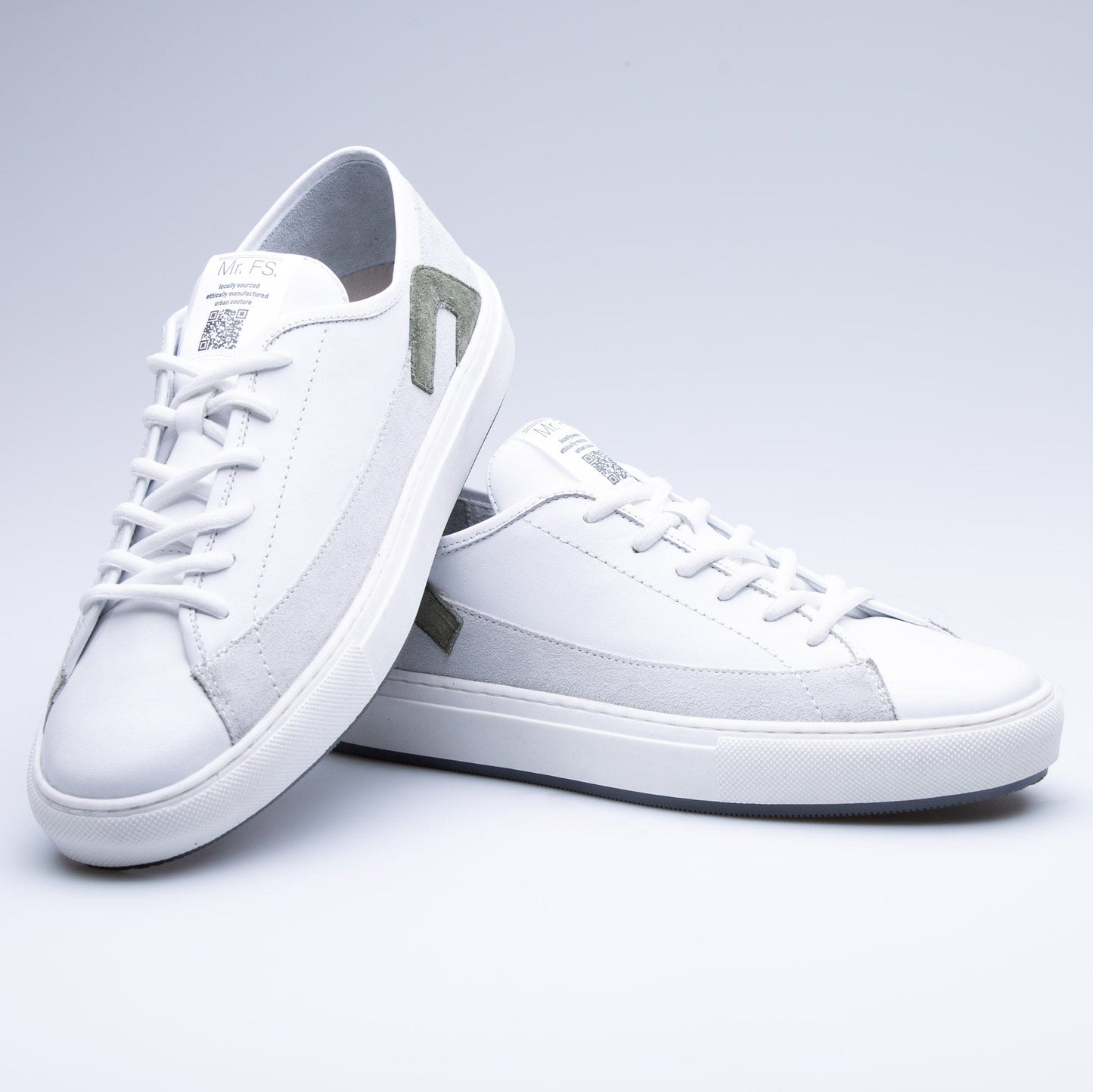 
                  
                    White Gustav Casual Shoes - OUTFITLIFT
                  
                